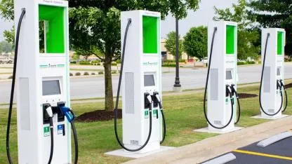 Elektrikli Araçla Tatile Çıkacaklara Uyarı: Sorun Şarj Noktası Değil, Maliyetler